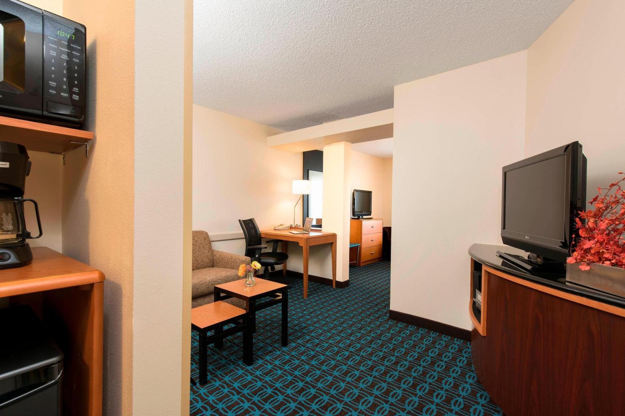 Fairfield Inn & Suites By Marriott Блумингтън Екстериор снимка