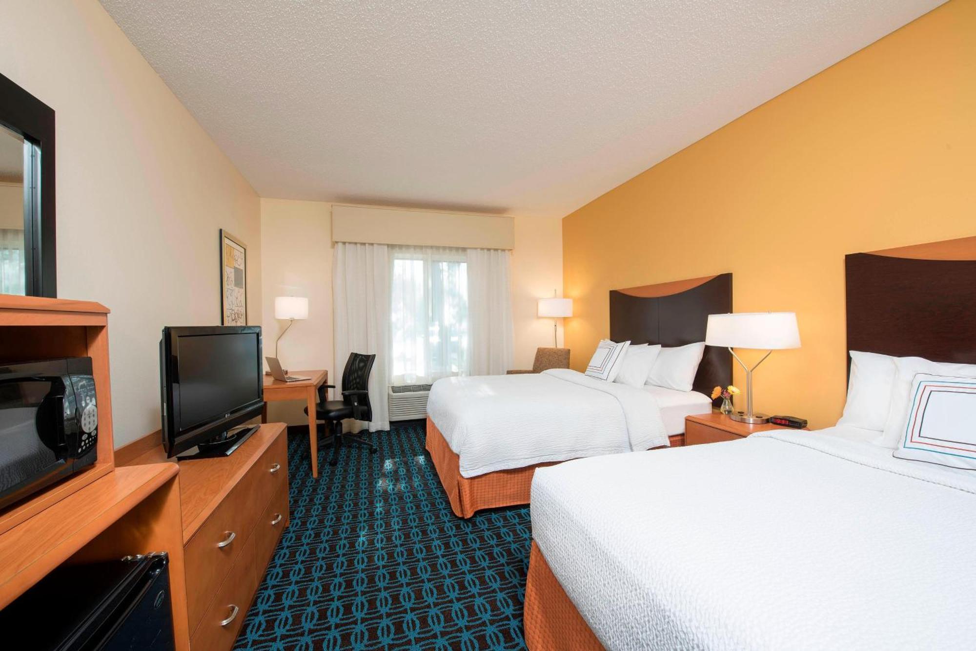Fairfield Inn & Suites By Marriott Блумингтън Екстериор снимка